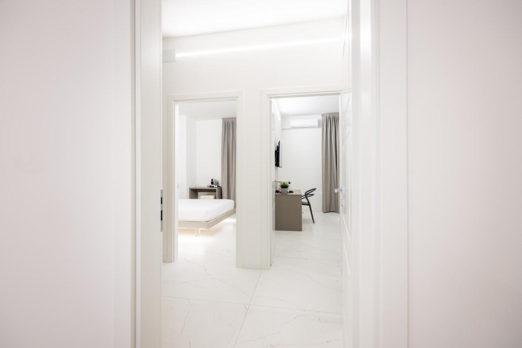 Excelsior Station Suite โบโลญญา ภายนอก รูปภาพ