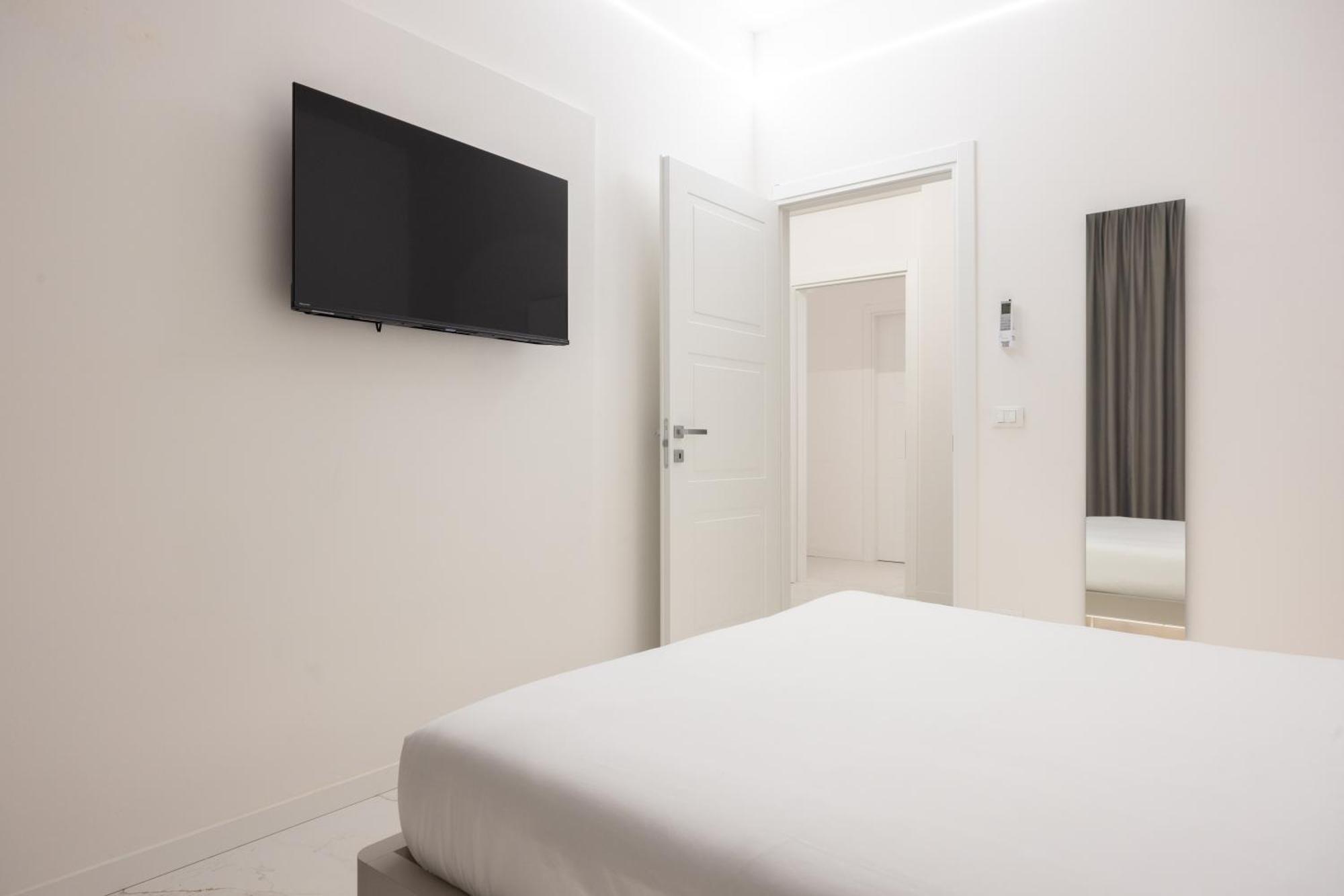 Excelsior Station Suite โบโลญญา ภายนอก รูปภาพ