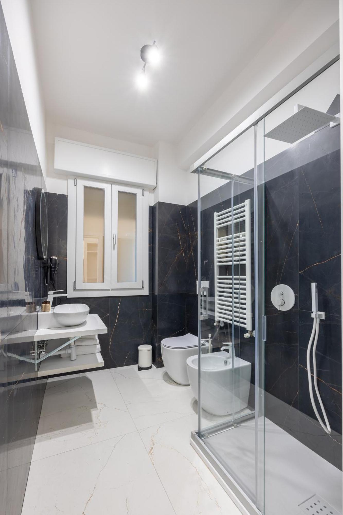 Excelsior Station Suite โบโลญญา ภายนอก รูปภาพ