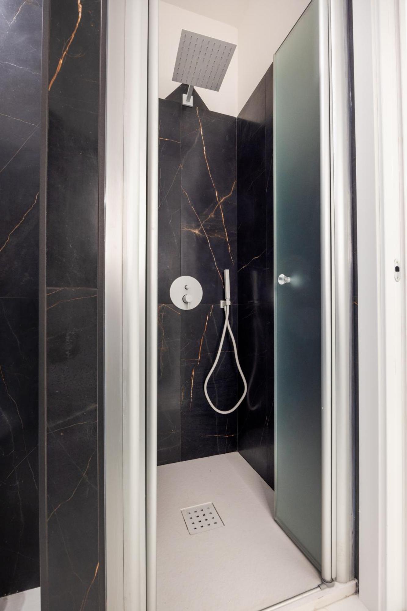 Excelsior Station Suite โบโลญญา ภายนอก รูปภาพ