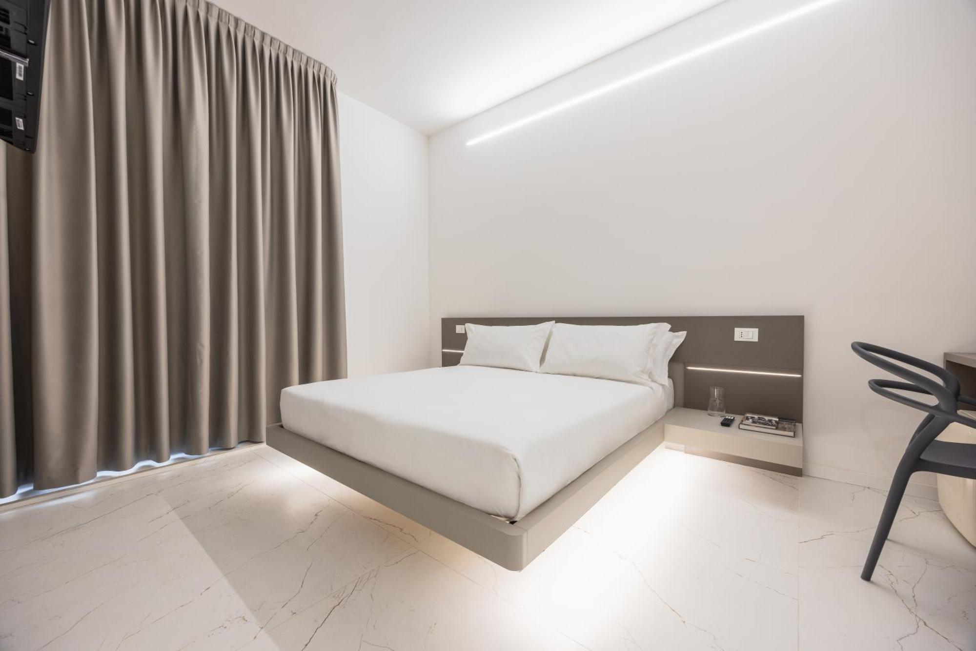 Excelsior Station Suite โบโลญญา ภายนอก รูปภาพ